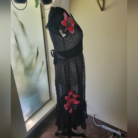 Valentino Black Tropical Floral & Parrot Applique dress - Picture 7 of 10